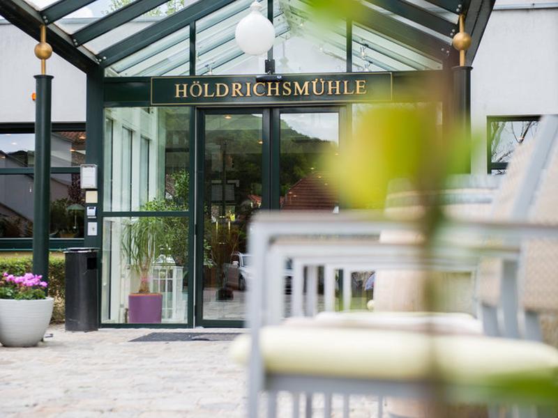 60DDB2137FC0FC8AE5B29ADEFB596CBB