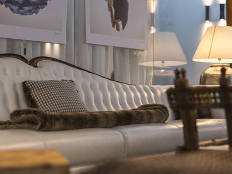 45677E2C716B9E3F1E5FAEB6B4B0196E