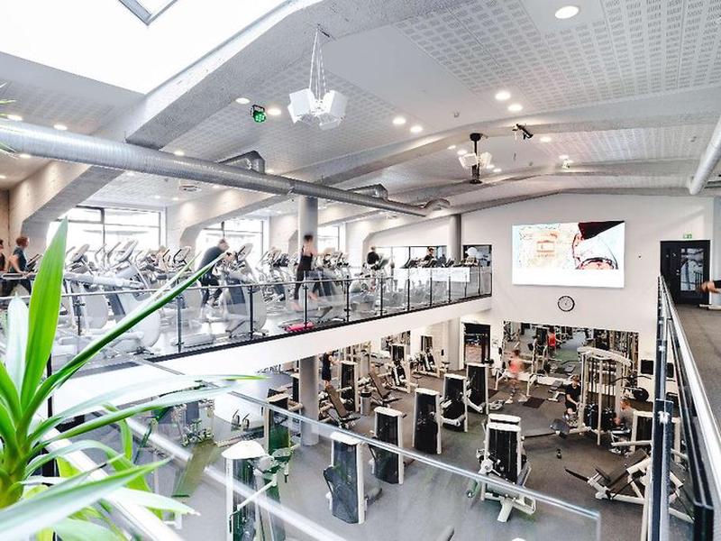 2F4045EFAD5B7C8C72D93BCD7DD10FC0