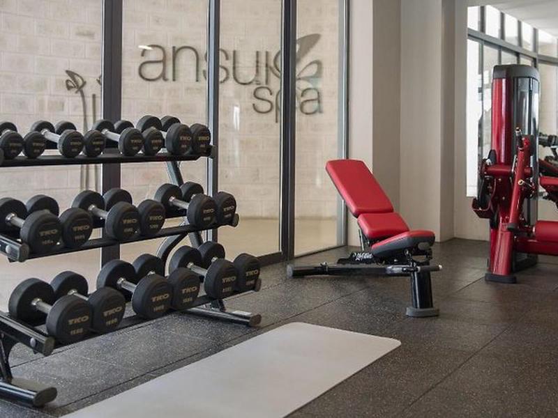 92E97E5EAE0DBB21966BAF06550FF04A