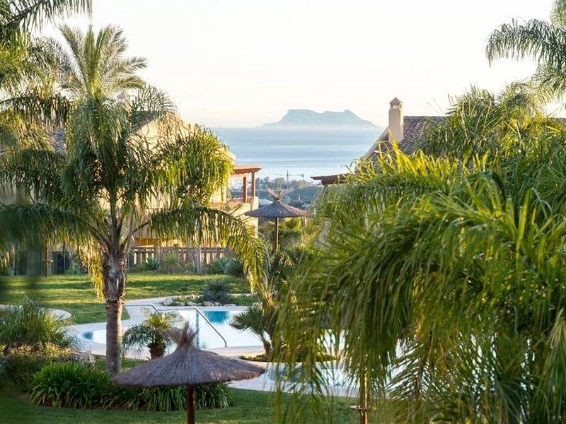 912CC8C78698EDCCA7FE3CEDB27E9363