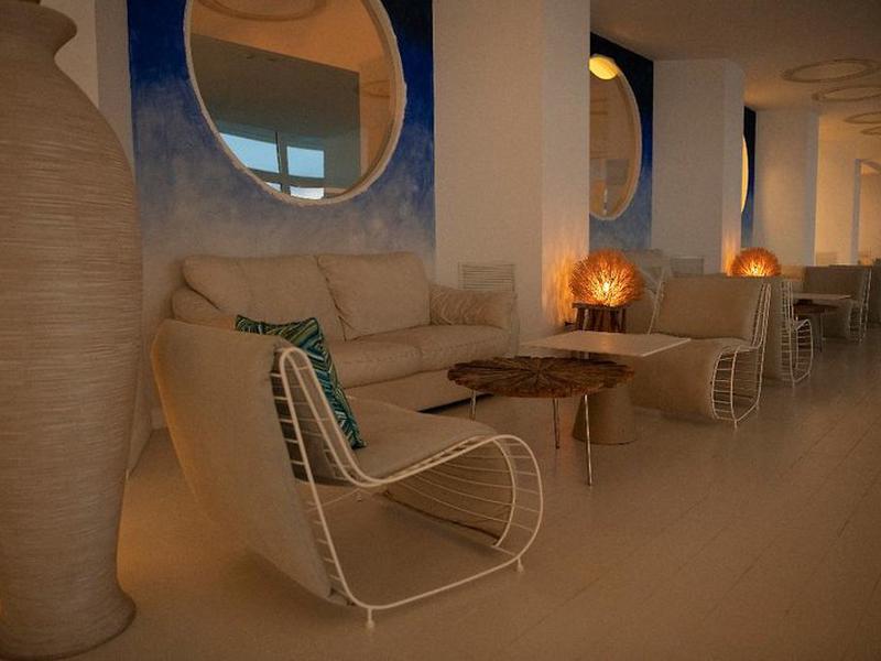 0960EA9067A93F087F822F3E8876EF57