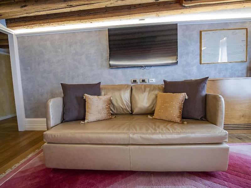 B39AE3A52FBC37FE9F3240655CF76107