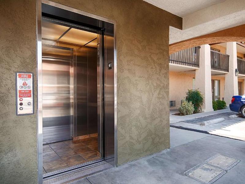 DD458F417BEE63BE2CC230C7C0EA6855