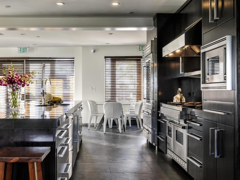 0434CF2E47F66FA1AA25A86D9F257625