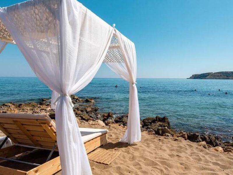 4215E48A2C8E735A75314AF4DA0D0678