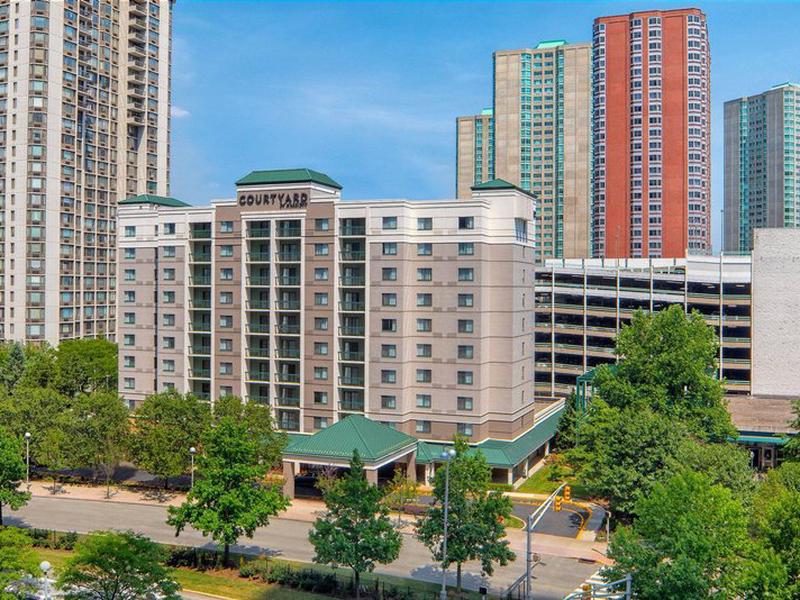 F38EE5C0DFE75DFA58E3E3F90ED477D9