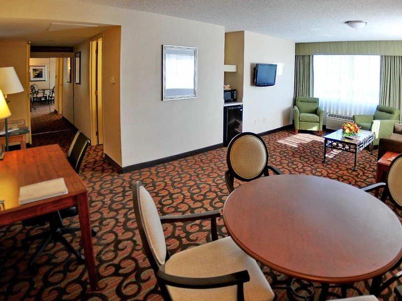 0A3B338D18A9391E6050F7AB869C8FC4