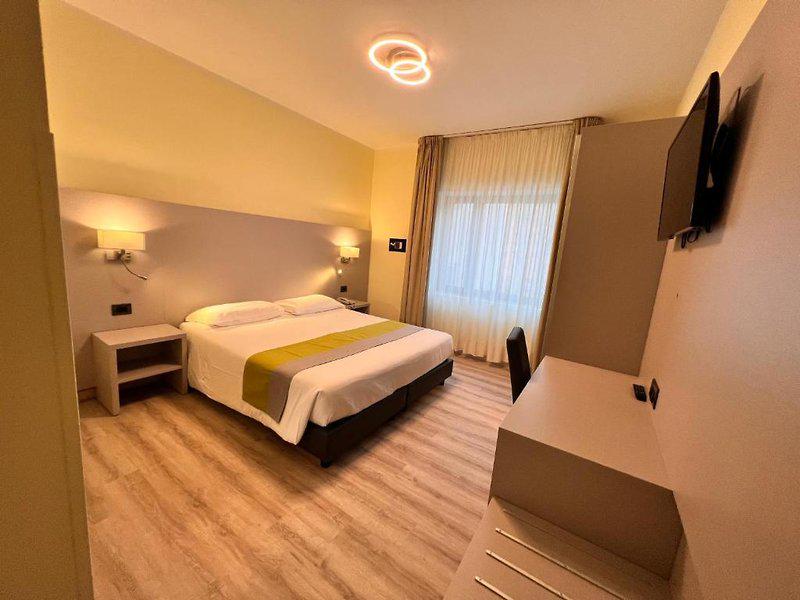 712E7DED0E12FA55D31EE5BF5C1411FE