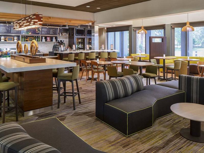 39D40FE7779AD2671A0CDFB9CAACC823