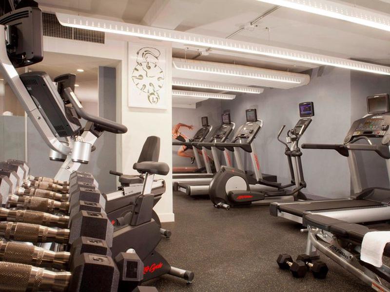 F47198B121F45E9D63A95446AB70CB72