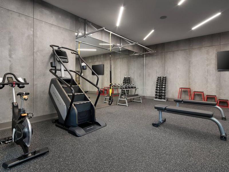 A1C672F94E286A3E67AE0C4C0F6E1AC3