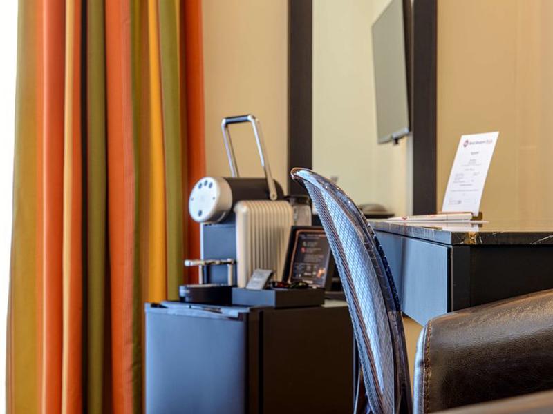 114164B5DAE7AA27AAACA94E16DB80FD