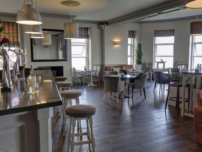 2FB9C8B1155313F00335743346F83700