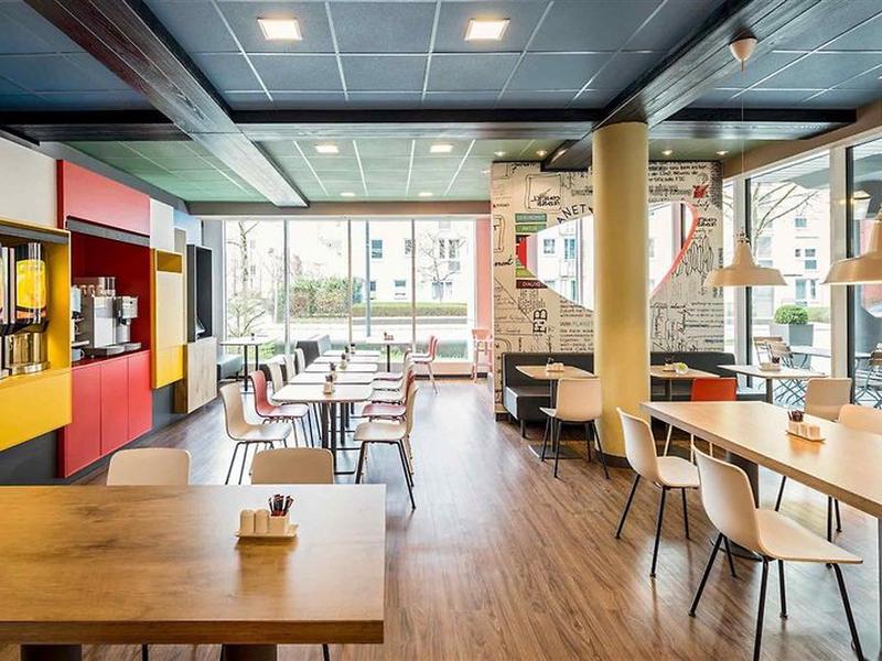 BF39940D3B8545712F5AEA76FD390648