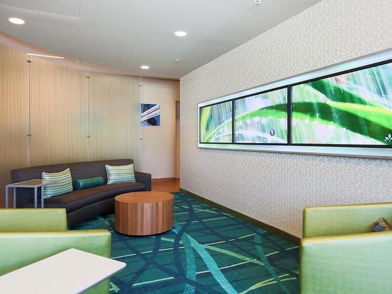 2000CDA5D3E6A0443367A17C08E2279C