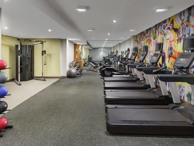 31B7A530C4B4DDD5DF33B3B8D2B31004