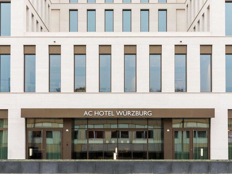 882A153D3F994B33EB1F2B2B88E2A6B8