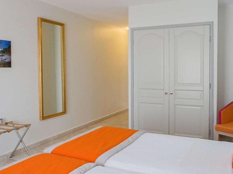 8DD686B7B805C2E18ECE523C5937E89E