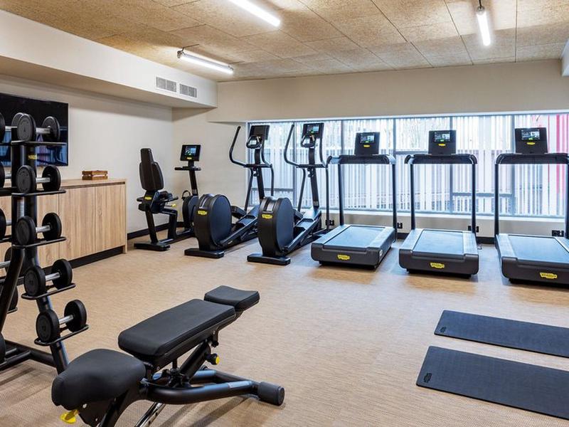 FDC0D460E4F66B7741A993A4FBA5F750