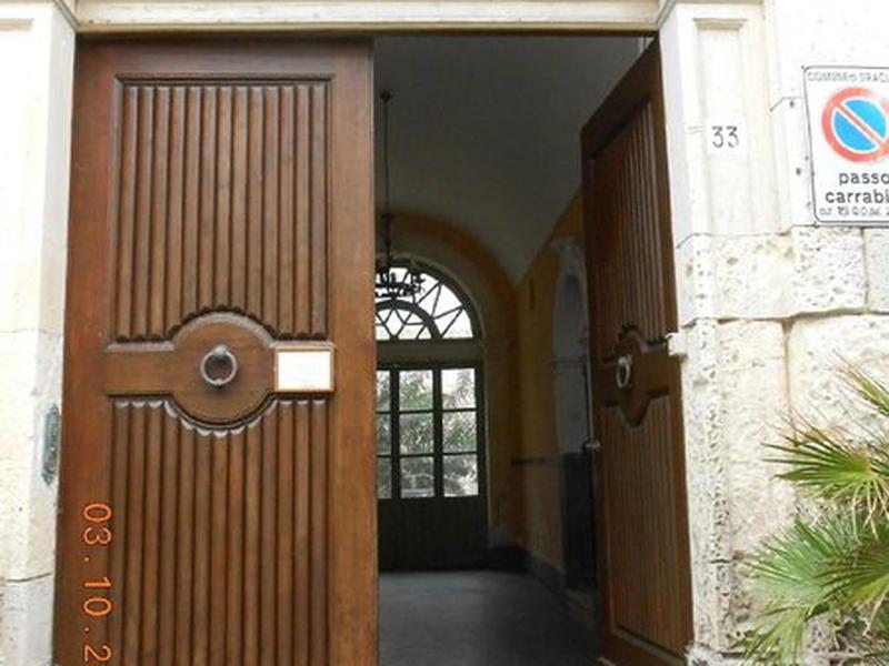 F02422D6BE0FDC2ADA08C4FBA298DA25