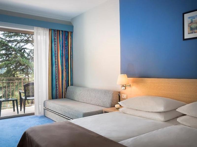 A69D4E005EAB6669C7A251787496B742