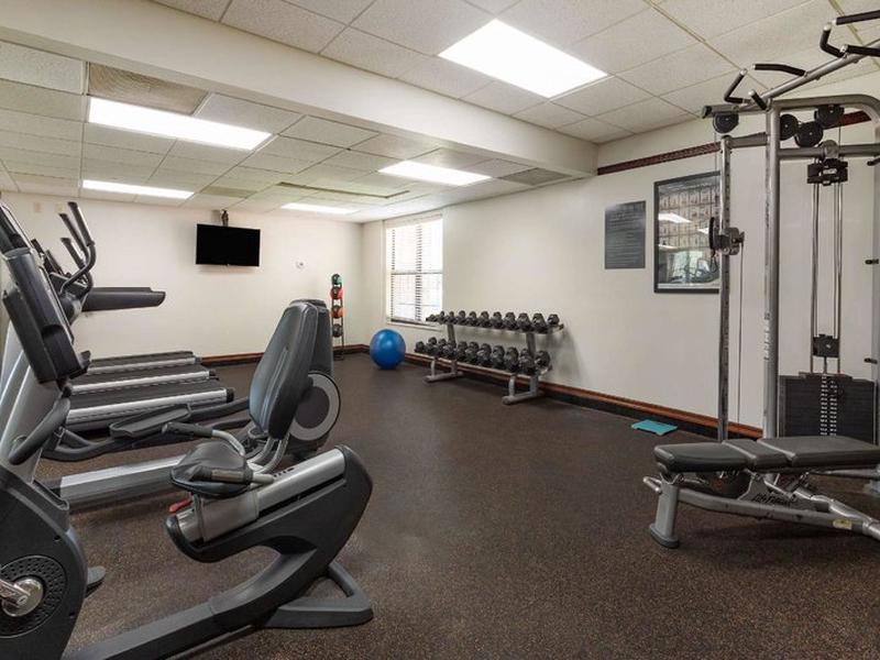 02A55CBCF0792E7F27C8297211D9F4E3