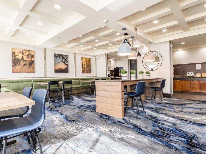 AEE0748AAF6998327389F01AA23DDC8A