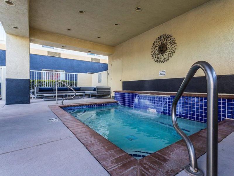 C9A8E97CE833BFEE9B3861C0FFDB1DC8