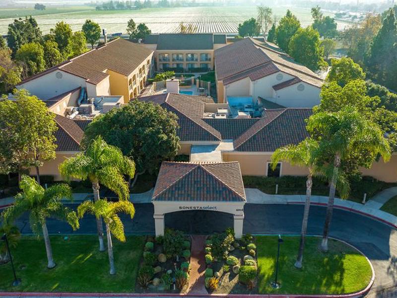 BB7E4FF3DA88A3925ED9BF8C50C6732F