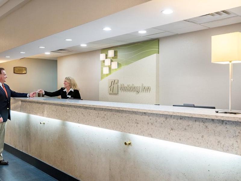 5636C9B23492D7BB8B8210C413F8ED3A