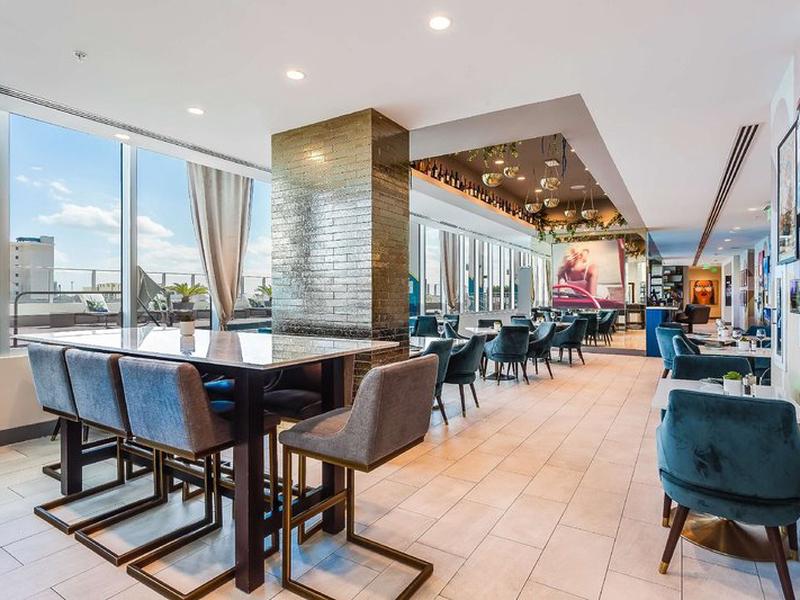 F09C4E29611656C7A6606AC299BB01FA