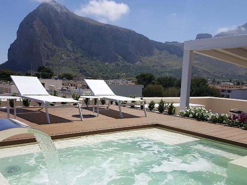 058AF20BDDAE4217E8B13E0B7187EBA3