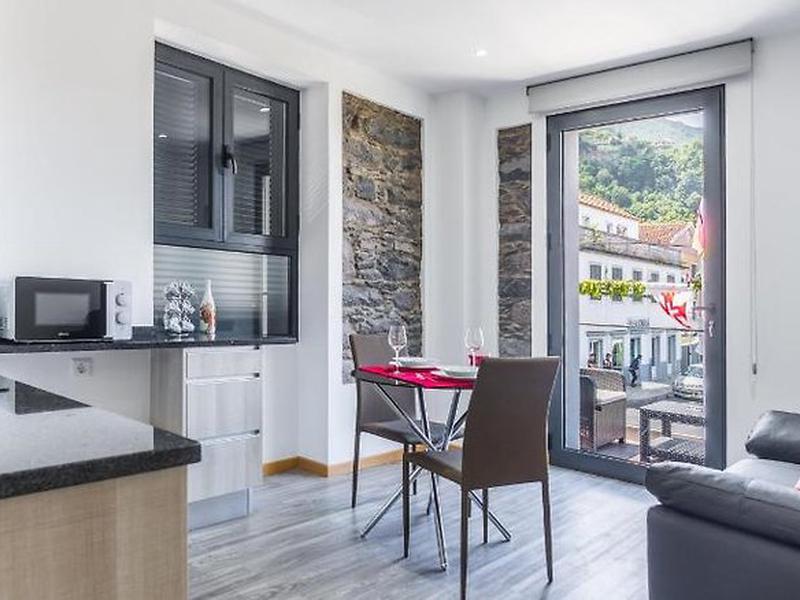 F0169DB36099450F8785F48B23BF3C4B