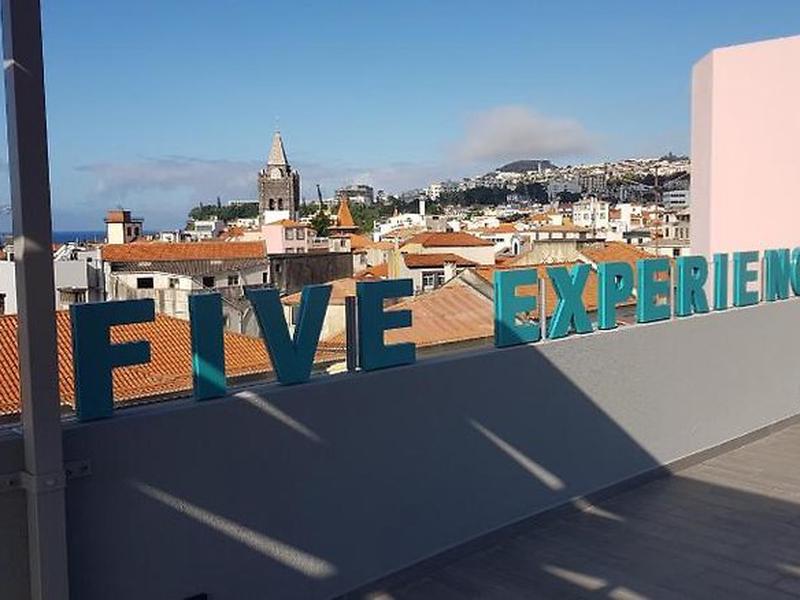 23E9DC5A48D7A7B18F5CBCE3DEC93ACA