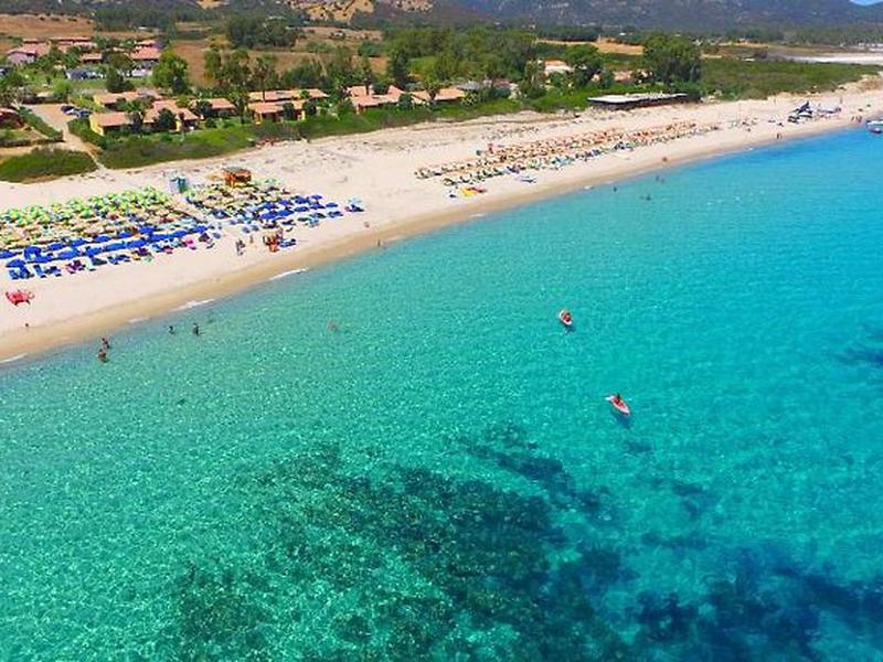 35A42D2BAD8486D22063678820A40A39