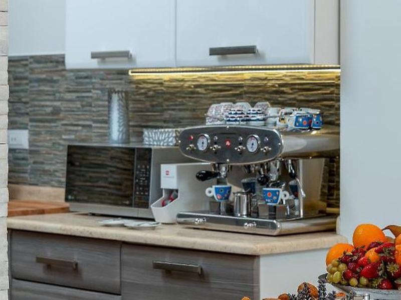 FC37501FDFFCD1202AA8C867D504D210