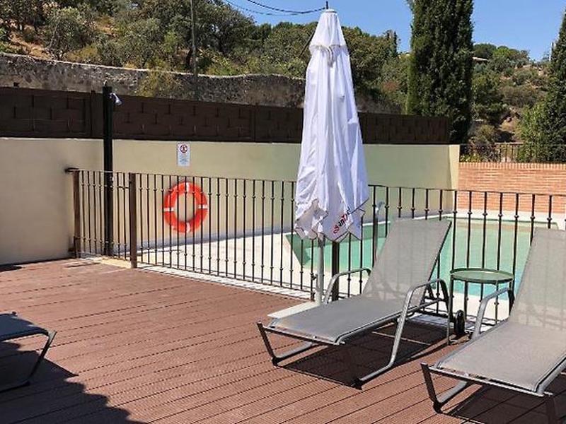 D295531F0F9AF16E2AD127A5BAF45CE0