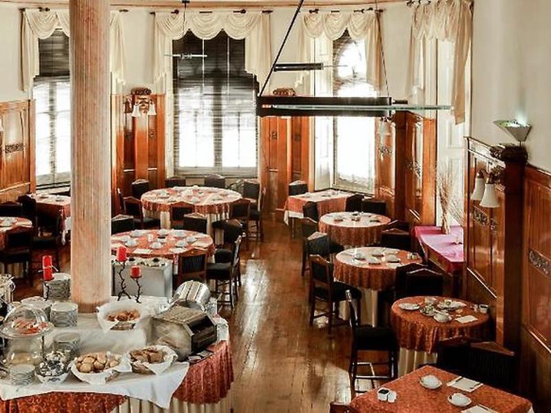 B7E09D528664306A2C6A8DA318A14666