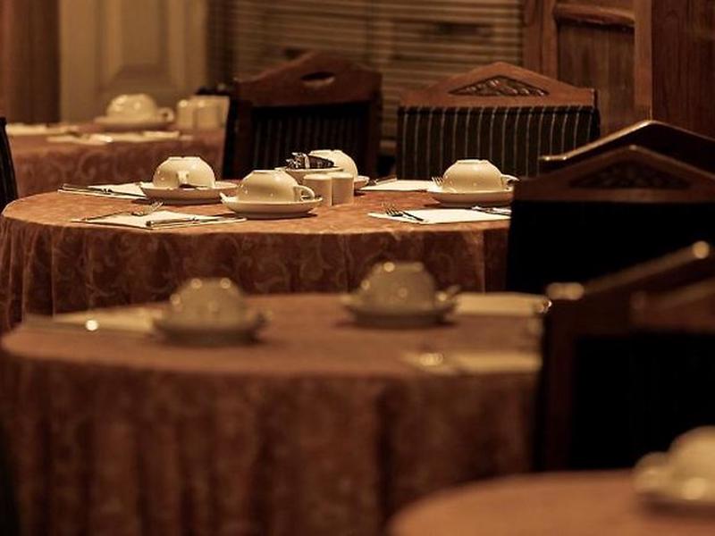 C0E25A4C87D55F9B9DB93E6685A0D4D8