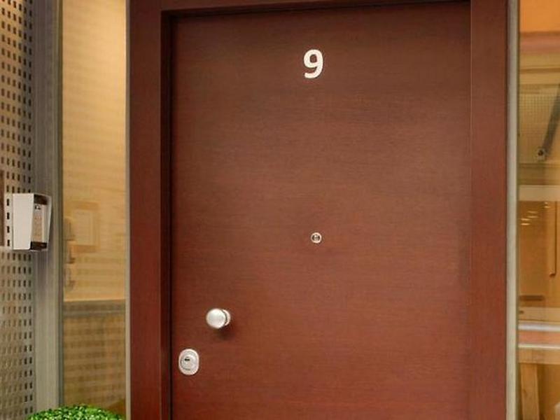 87A37AA02D570CA081E86DC46562C681