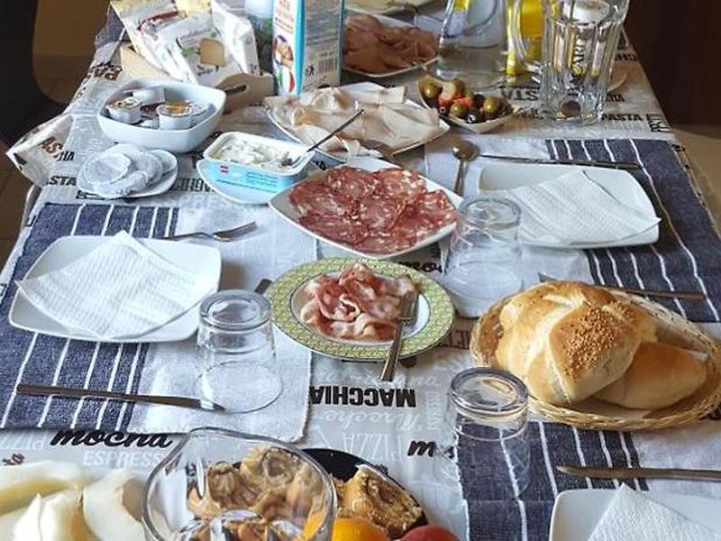 7FA933D529D3DE6A232F2EACCDFA7784