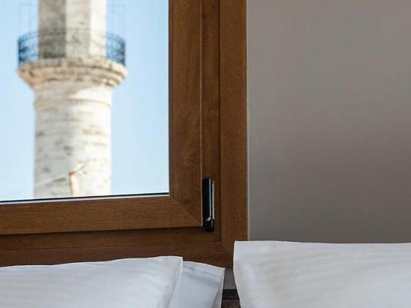 39A84B96F20E3CD8F66350F21B38B490