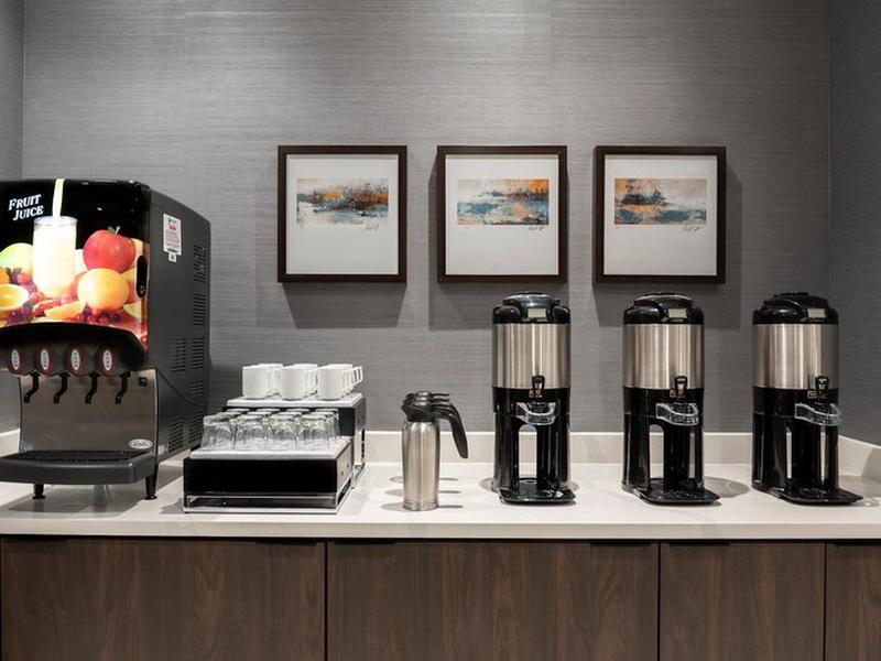 ECBFDB2E940058BB20F3BD33957B2CB3