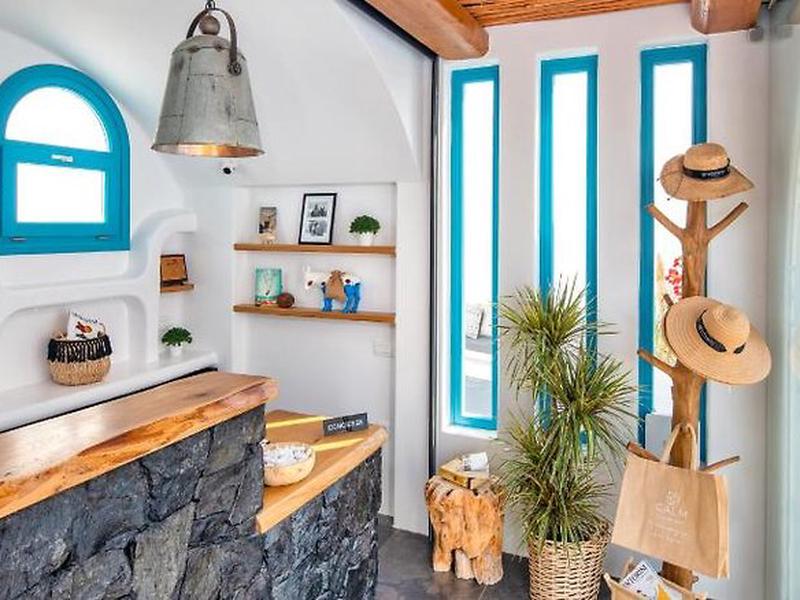 E6A6C48985EE2561699905D384DCFC22