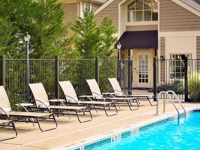 65EF65955300E5810DC69A4CDA81AFEB