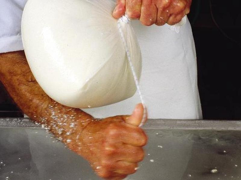 28F2870A3DE4BA94292DE44E2AD5D5B3