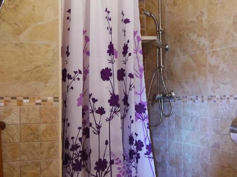 22E6470EE7049D41B1DA3B784EBA7DE4