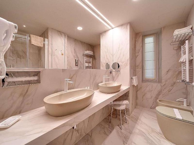 4A343C89A56FE5DA263830E1AD6E3AD9