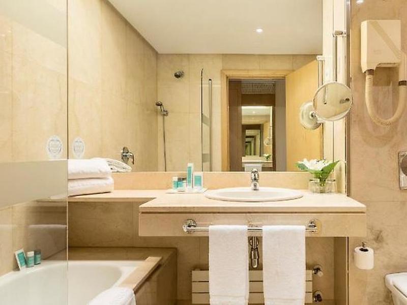 F6032BB7967C8997B2FBC1590CACD7E3